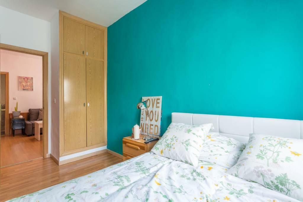 מדריד Apartamento Urgel מראה חיצוני תמונה